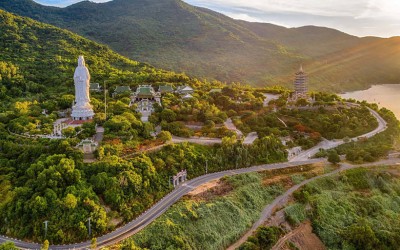 “Chùa Linh Ứng” Ngôi chùa linh thiêng giữa bán đảo Sơn Trà